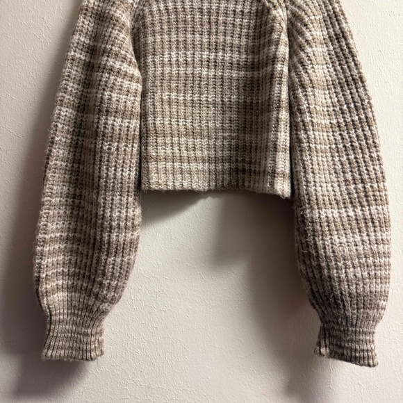 Women's Urban Outfitters Striped Crop Cardigan Sweater, Small-P, EUC - Picture 7 of 8